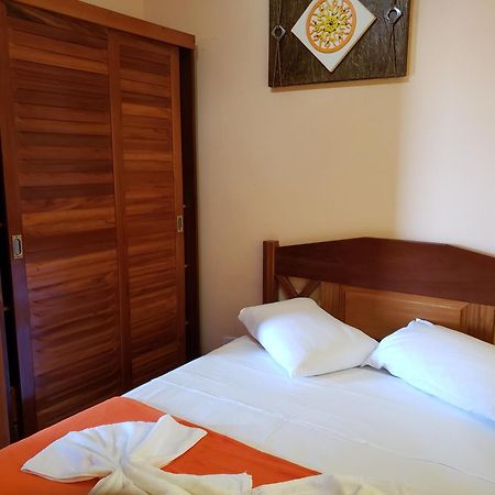 Hospedaria Vitoria Mar อูบาตูบา ภายนอก รูปภาพ